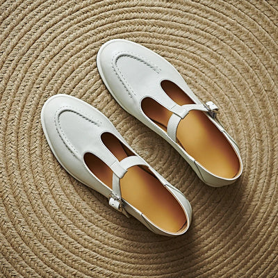 Mia | Vintage T-Strap Pumps